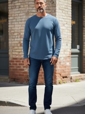 Jockey Sport Blue Textured Long Sleeve Raglan Pullover Shirt Size XL (EUC)